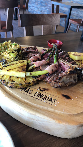 Más Línguas Bistro