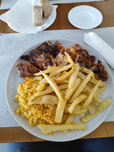 O Cantinho do Churrasco (Churrasqueira Rio de Couros)