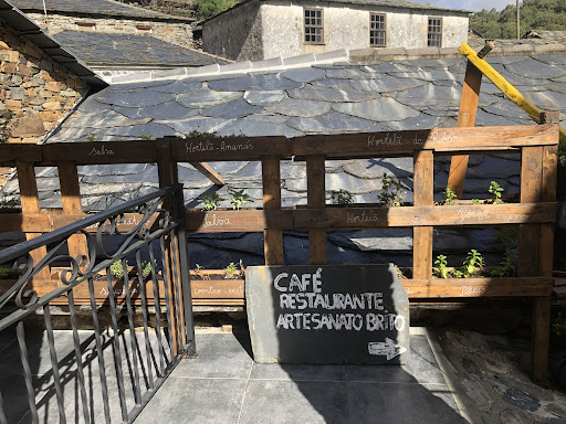 Restaurante Adega Típica da Pena - Com 30 anos de história na Aldeia da Pena