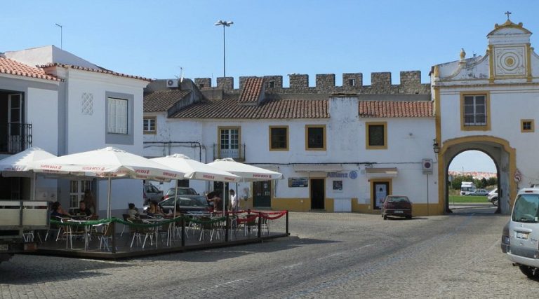 O Porta d'Aviz